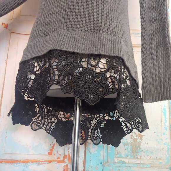 MADE for impulse long sleeve crew neck sweater dress w lace trim/size M/grey blk - Picture 3 of 9